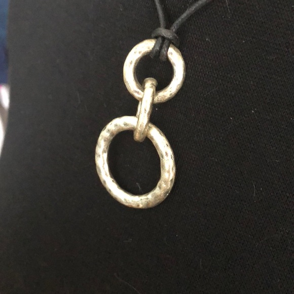 🥰SALE🥰 Lia Sophia Necklace - Picture 2 of 3